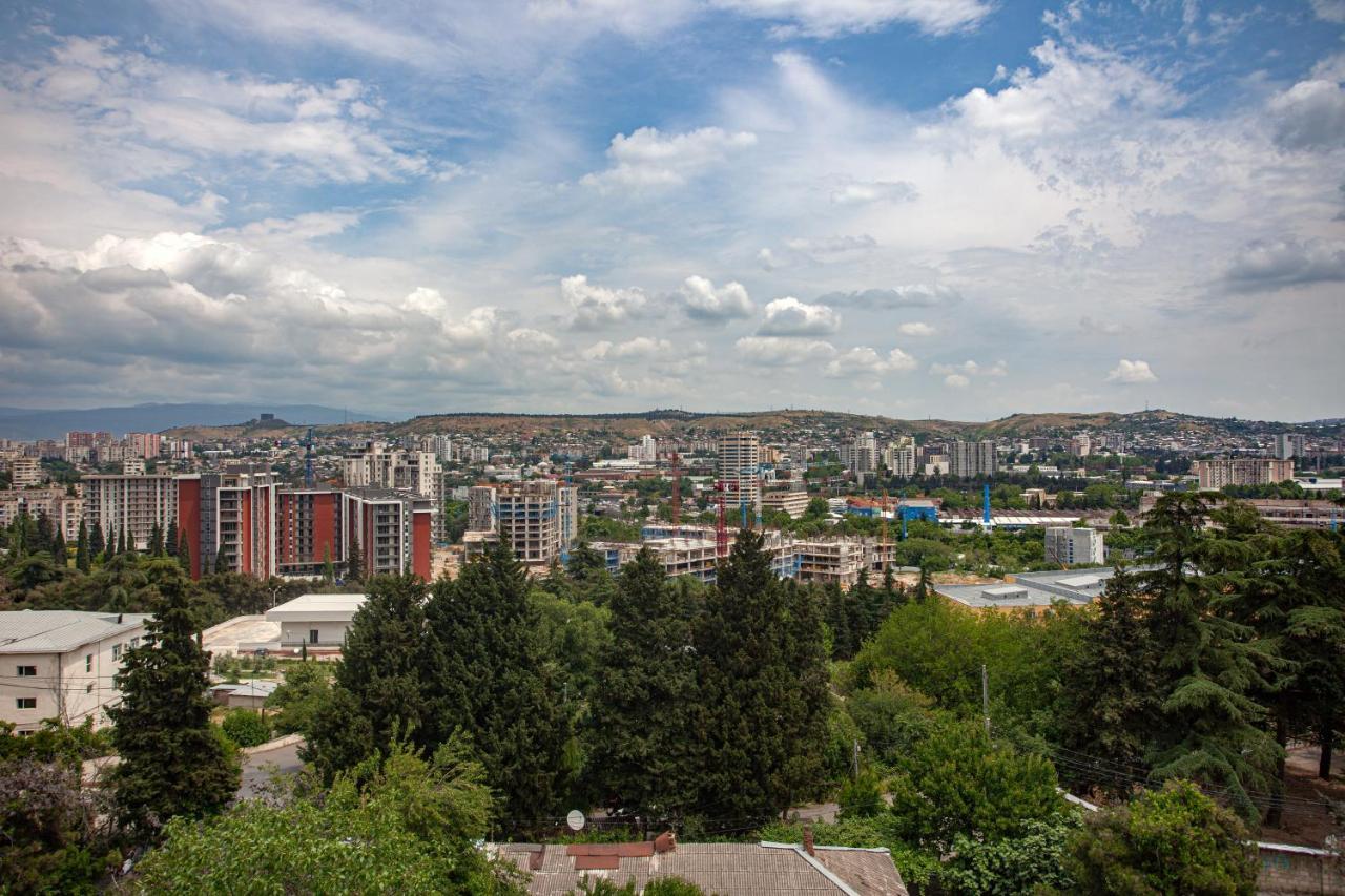 Hotel Beaumonde Garden Tbilisi Ngoại thất bức ảnh