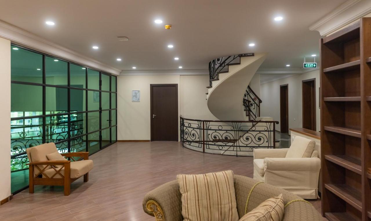 Hotel Beaumonde Garden Tbilisi Ngoại thất bức ảnh