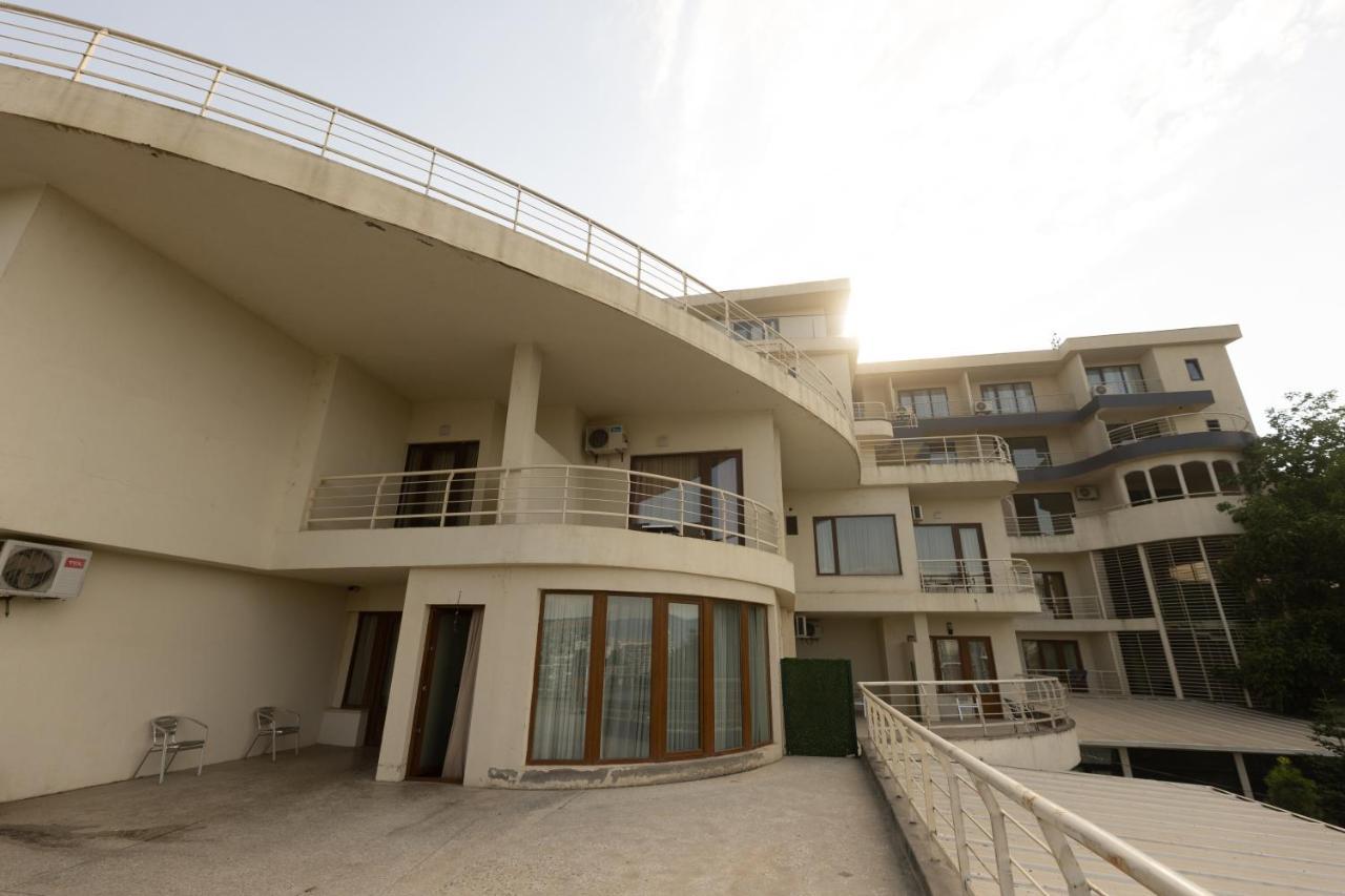 Hotel Beaumonde Garden Tbilisi Ngoại thất bức ảnh