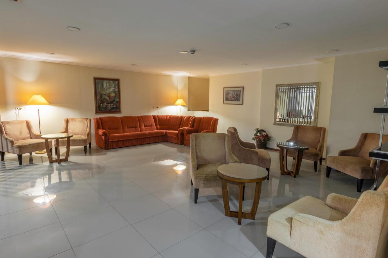 Hotel Beaumonde Garden Tbilisi Ngoại thất bức ảnh